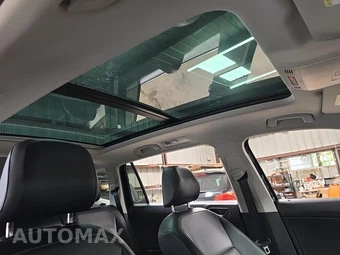 2021 Volkswagen Tiguan SE - miniatura 18
