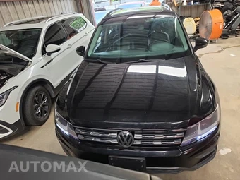 2021 Volkswagen Tiguan SE - miniatura 2
