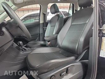 2021 Volkswagen Tiguan SE - miniatura 7