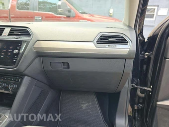 2021 Volkswagen Tiguan SE – miniatura 20