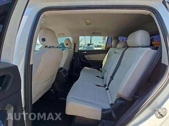 2021 Volkswagen Tiguan SE - miniatura 14