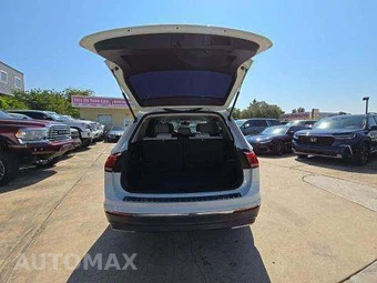 2021 Volkswagen Tiguan SE - miniatura 16
