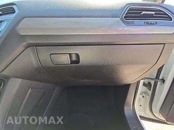 2021 Volkswagen Tiguan SE - miniatura 21