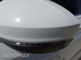 2021 Volkswagen Tiguan SE - miniatura 25