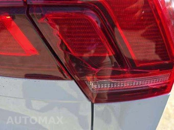 2021 Volkswagen Tiguan SE - miniatura 30