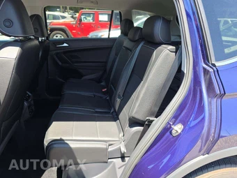 2021 Volkswagen Tiguan SE - miniatura 13