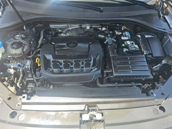 2021 Volkswagen Tiguan SE - miniatura 17