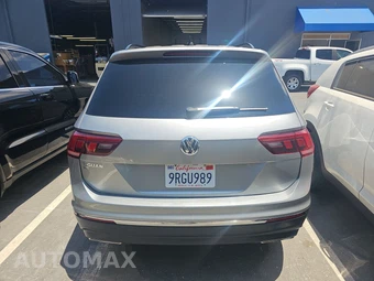 2021 Volkswagen Tiguan SE - miniatura 5