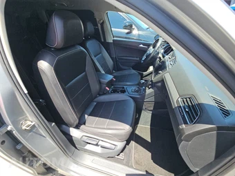 2021 Volkswagen Tiguan SE - miniatura 8