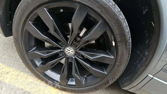 2021 Volkswagen Tiguan SE R-Line Black - miniatura 27