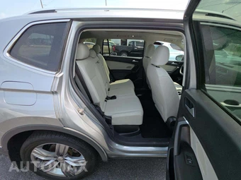 2021 Volkswagen Tiguan SEL - miniatura 16