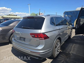 2021 Volkswagen Tiguan SEL Premium R-Line - miniatura 4