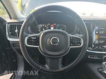 2021 Volvo S60 Recharge Plug-In Hybrid T8 Inscription - miniatura 10