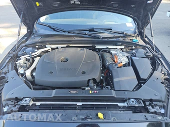 2021 Volvo S60 Recharge Plug-In Hybrid T8 Inscription - miniatura 16