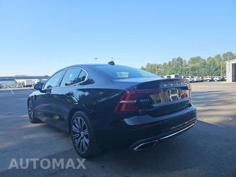 2021 Volvo S60 Recharge Plug-In Hybrid T8 Inscription - miniatura 6