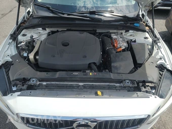 2021 Volvo S60 Recharge Plug-In Hybrid T8 Inscription - miniatura 15