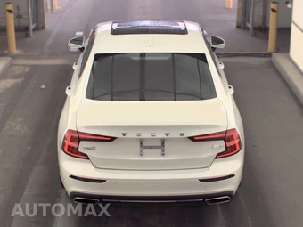 2021 Volvo S60 Recharge Plug-In Hybrid T8 Inscription - miniatura 5