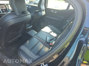 2021 Volvo S60 Recharge Plug-In Hybrid T8 R-Design - miniatura 13