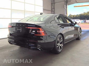 2021 Volvo S60 Recharge Plug-In Hybrid T8 R-Design - miniatura 4