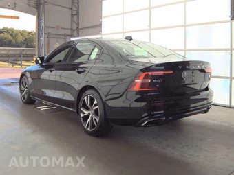 2021 Volvo S60 Recharge Plug-In Hybrid T8 R-Design - miniatura 6