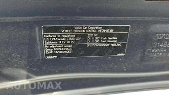 2021 Volvo S60 T5 Momentum – miniatura 18