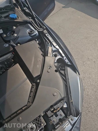 2021 Volvo S60 T6 Momentum - miniatura 22