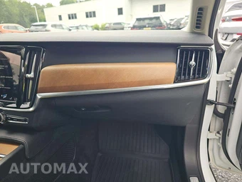 2021 Volvo S90 T6 Momentum - miniatura 19