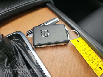 2021 Volvo S90 T6 Momentum - miniatura 8