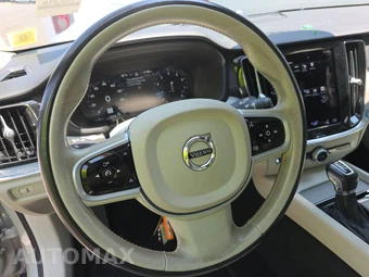 2021 Volvo V60 Cross Country T5 – miniatura 15
