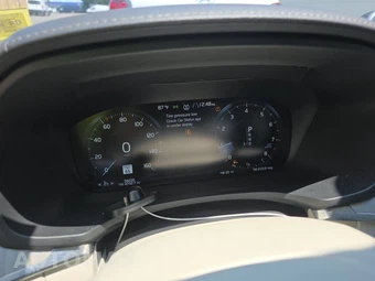 2021 Volvo V60 Cross Country T5 – miniatura 17