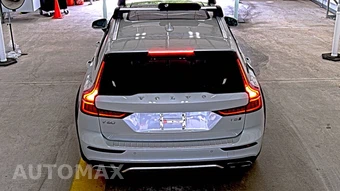 2021 Volvo V60 Cross Country T5 – miniatura 5