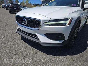 2021 Volvo V60 Cross Country T5 – miniatura 22