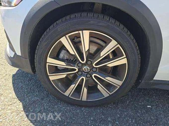 2021 Volvo V60 Cross Country T5 – miniatura 26