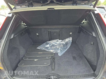 2021 Volvo XC40 Recharge Pure Electric P8 - miniatura 14