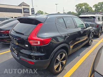 2021 Volvo XC40 Recharge Pure Electric P8 - miniatura 3