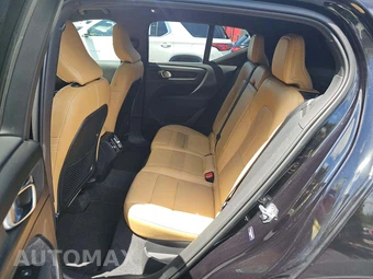 2021 Volvo XC40 T4 Inscription - miniatura 13