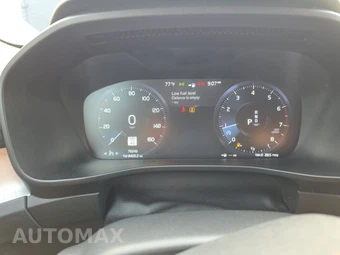 2021 Volvo XC40 T4 Momentum - miniatura 12