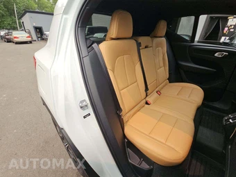 2021 Volvo XC40 T5 Inscription - miniatura 16