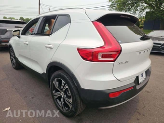 2021 Volvo XC40 T5 Inscription - miniatura 2