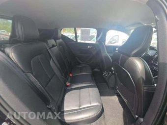 2021 Volvo XC40 T5 Momentum - miniatura 16