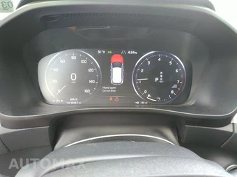 2021 Volvo XC40 T5 Momentum - miniatura 19