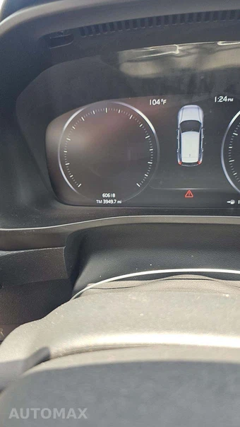 2021 Volvo XC40 T5 Momentum - miniatura 22