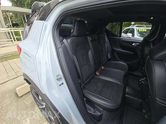 2021 Volvo XC40 T5 R-Design - miniatura 16