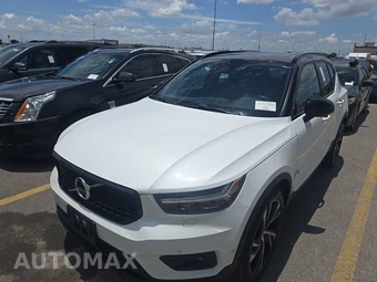 2021 Volvo XC40 T5 R-Design