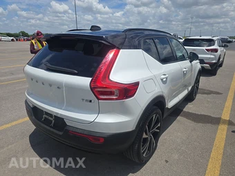 2021 Volvo XC40 T5 R-Design - miniatura 4