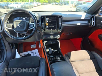 2021 Volvo XC40 T5 R-Design - miniatura 10