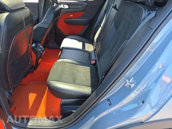 2021 Volvo XC40 T5 R-Design - miniatura 13
