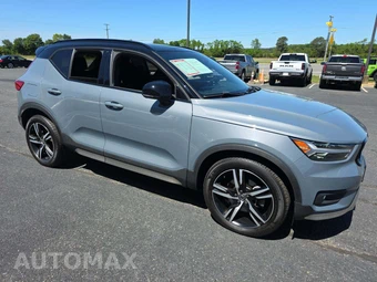 2021 Volvo XC40 T5 R-Design - miniatura 4