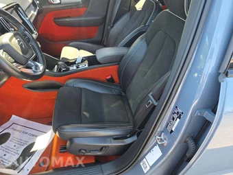 2021 Volvo XC40 T5 R-Design - miniatura 6