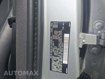 2021 Volvo XC60 Recharge Plug-In Hybrid T8 Inscription Expression - miniatura 5